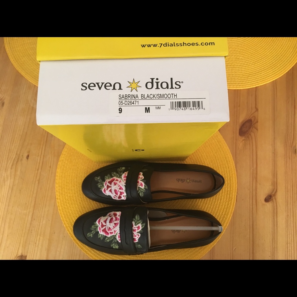 Black shoes with floral pattern